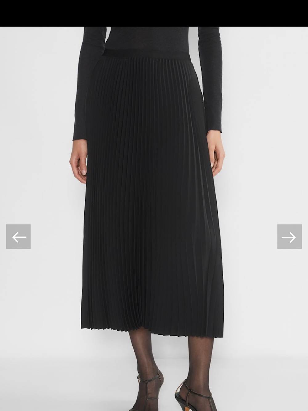 Black Pleated Midi Skirt - Aritzia